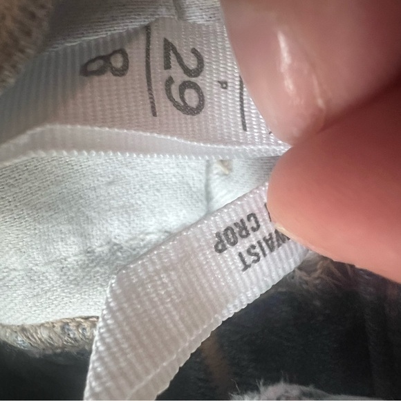 LOFT Light Wash Cropped Jeans - Picture 9 of 9